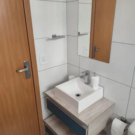 Apartamento Ubatuba próximo a Praia grande e centro-2
